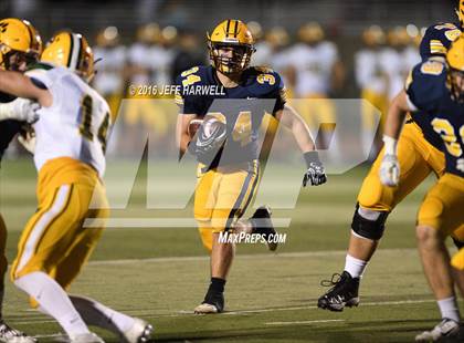 Thumbnail 3 in St. Edward vs. St. Ignatius (OHSAA Division I Region 1 Final) photogallery.