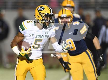 Thumbnail 1 in St. Edward vs. St. Ignatius (OHSAA Division I Region 1 Final) photogallery.