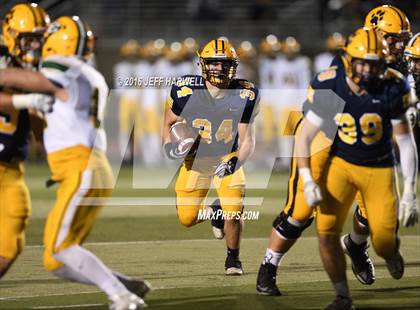 Thumbnail 3 in St. Edward vs. St. Ignatius (OHSAA Division I Region 1 Final) photogallery.