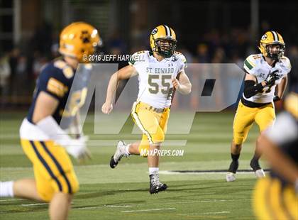 Thumbnail 2 in St. Edward vs. St. Ignatius (OHSAA Division I Region 1 Final) photogallery.