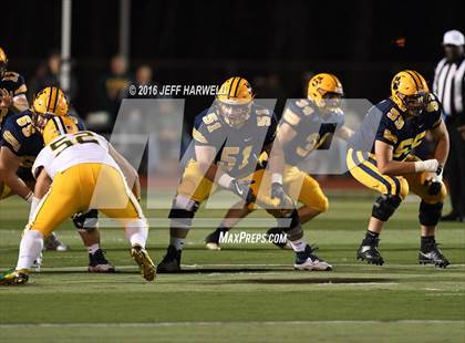 Thumbnail 2 in St. Edward vs. St. Ignatius (OHSAA Division I Region 1 Final) photogallery.