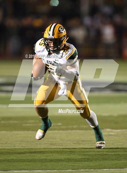 Thumbnail 3 in St. Edward vs. St. Ignatius (OHSAA Division I Region 1 Final) photogallery.
