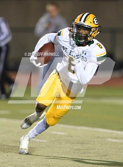 Thumbnail 1 in St. Edward vs. St. Ignatius (OHSAA Division I Region 1 Final) photogallery.