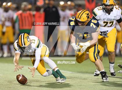 Thumbnail 1 in St. Edward vs. St. Ignatius (OHSAA Division I Region 1 Final) photogallery.