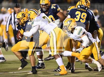 Thumbnail 2 in St. Edward vs. St. Ignatius (OHSAA Division I Region 1 Final) photogallery.