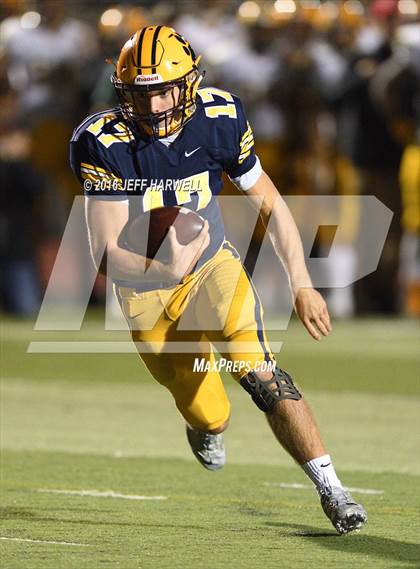 Thumbnail 3 in St. Edward vs. St. Ignatius (OHSAA Division I Region 1 Final) photogallery.