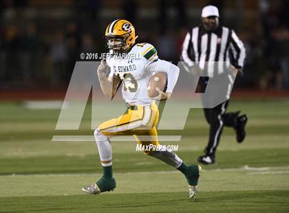 Thumbnail 1 in St. Edward vs. St. Ignatius (OHSAA Division I Region 1 Final) photogallery.