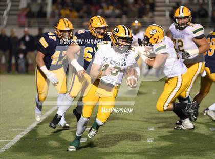 Thumbnail 2 in St. Edward vs. St. Ignatius (OHSAA Division I Region 1 Final) photogallery.