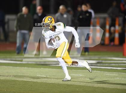 Thumbnail 1 in St. Edward vs. St. Ignatius (OHSAA Division I Region 1 Final) photogallery.