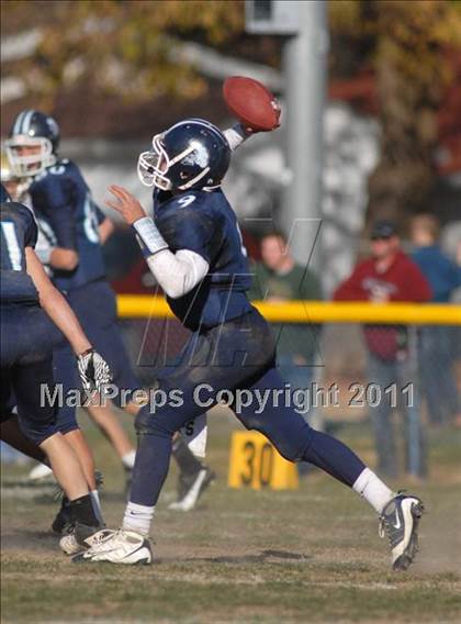 Thumbnail 2 in Notre Dame vs. Mater Dei (IHSA Class 4A Playoffs) photogallery.