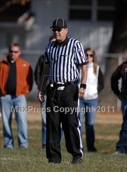 Thumbnail 2 in Notre Dame vs. Mater Dei (IHSA Class 4A Playoffs) photogallery.