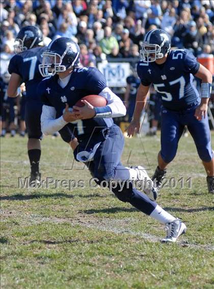 Thumbnail 2 in Notre Dame vs. Mater Dei (IHSA Class 4A Playoffs) photogallery.