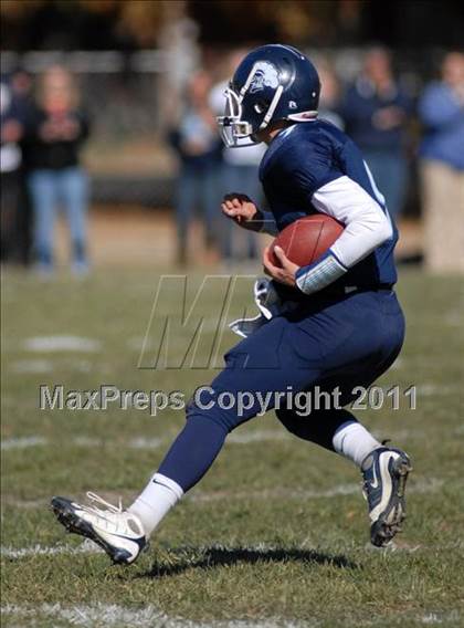 Thumbnail 3 in Notre Dame vs. Mater Dei (IHSA Class 4A Playoffs) photogallery.