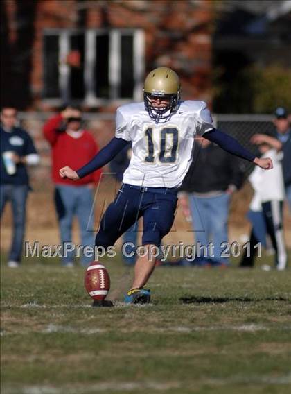 Thumbnail 1 in Notre Dame vs. Mater Dei (IHSA Class 4A Playoffs) photogallery.