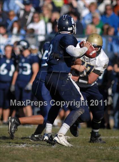 Thumbnail 3 in Notre Dame vs. Mater Dei (IHSA Class 4A Playoffs) photogallery.