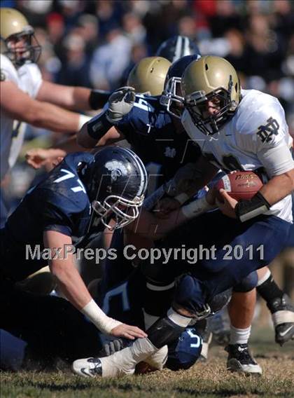 Thumbnail 1 in Notre Dame vs. Mater Dei (IHSA Class 4A Playoffs) photogallery.