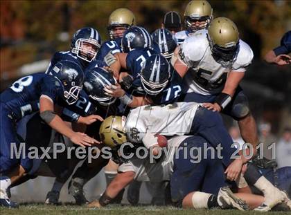 Thumbnail 2 in Notre Dame vs. Mater Dei (IHSA Class 4A Playoffs) photogallery.