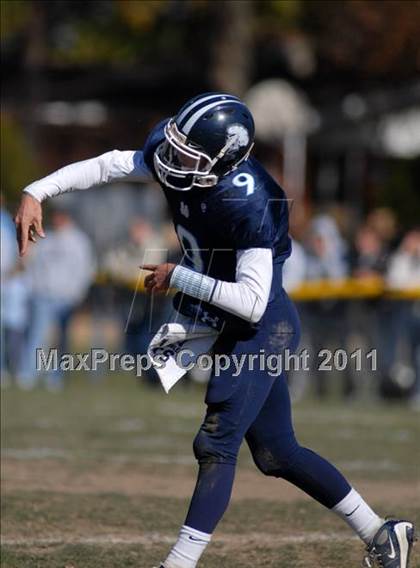 Thumbnail 2 in Notre Dame vs. Mater Dei (IHSA Class 4A Playoffs) photogallery.