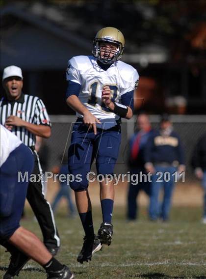 Thumbnail 3 in Notre Dame vs. Mater Dei (IHSA Class 4A Playoffs) photogallery.