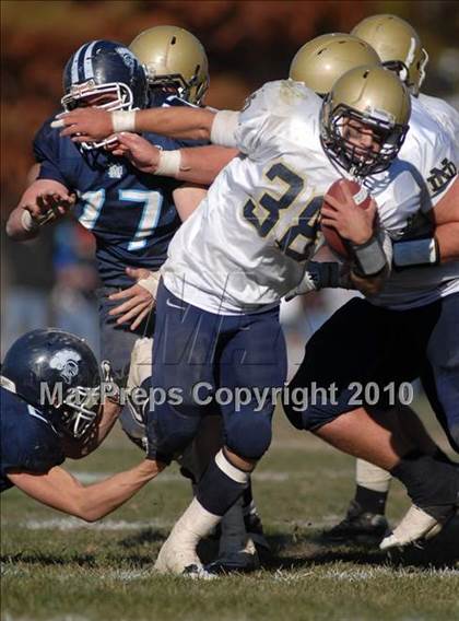 Thumbnail 3 in Notre Dame vs. Mater Dei (IHSA Class 4A Playoffs) photogallery.