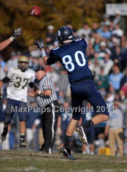 Thumbnail 1 in Notre Dame vs. Mater Dei (IHSA Class 4A Playoffs) photogallery.
