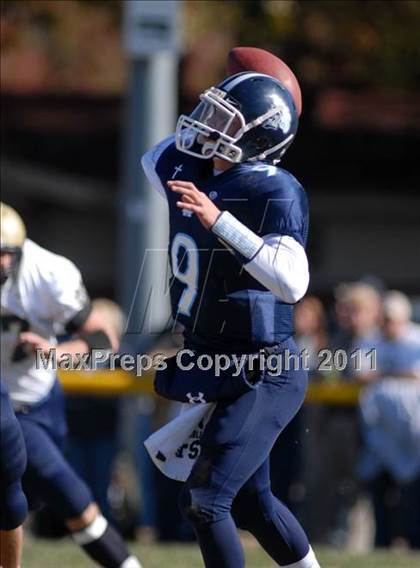 Thumbnail 2 in Notre Dame vs. Mater Dei (IHSA Class 4A Playoffs) photogallery.