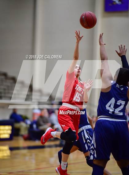 Thumbnail 3 in Taft [William H.] vs Smithson Valley (Class 6A Bi District) photogallery.
