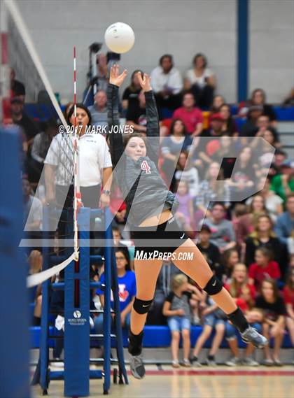 Thumbnail 3 in St. Michael vs. Mogollon (AIA 1A Final) photogallery.