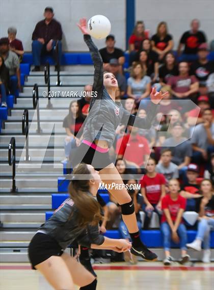 Thumbnail 3 in St. Michael vs. Mogollon (AIA 1A Final) photogallery.