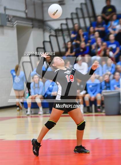 Thumbnail 2 in St. Michael vs. Mogollon (AIA 1A Final) photogallery.