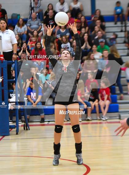 Thumbnail 3 in St. Michael vs. Mogollon (AIA 1A Final) photogallery.