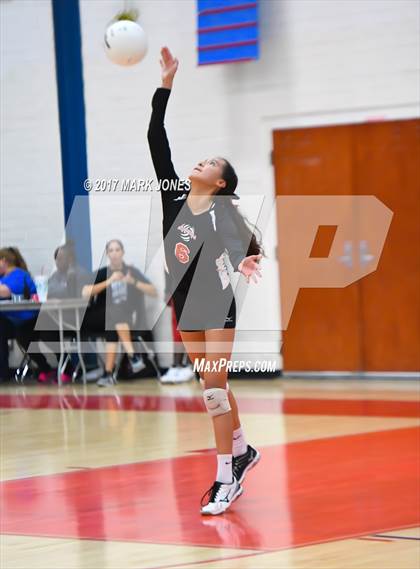 Thumbnail 2 in St. Michael vs. Mogollon (AIA 1A Final) photogallery.