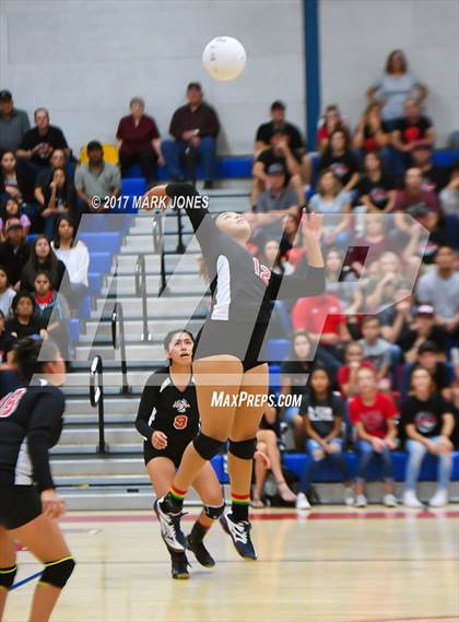 Thumbnail 3 in St. Michael vs. Mogollon (AIA 1A Final) photogallery.