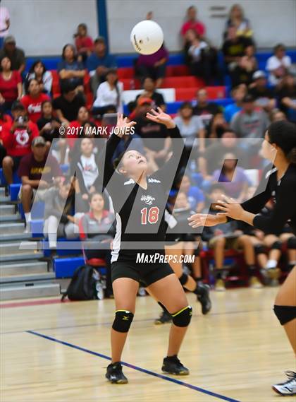Thumbnail 2 in St. Michael vs. Mogollon (AIA 1A Final) photogallery.