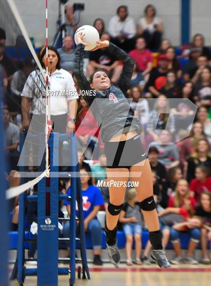 Thumbnail 2 in St. Michael vs. Mogollon (AIA 1A Final) photogallery.