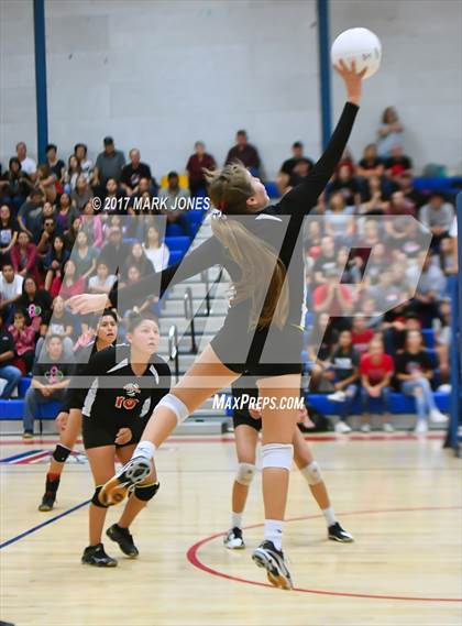 Thumbnail 1 in St. Michael vs. Mogollon (AIA 1A Final) photogallery.