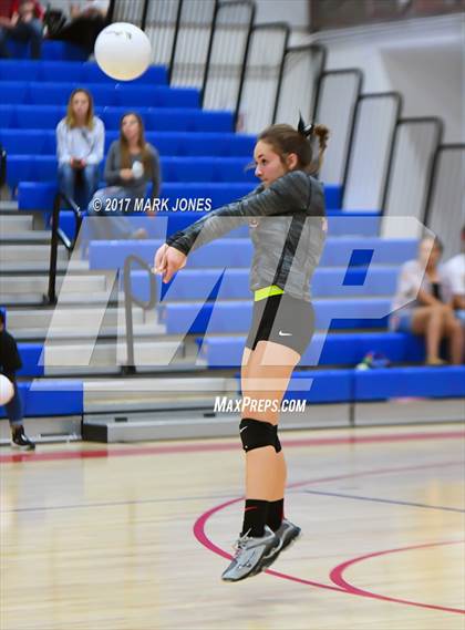 Thumbnail 1 in St. Michael vs. Mogollon (AIA 1A Final) photogallery.