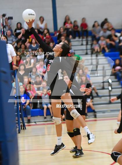 Thumbnail 3 in St. Michael vs. Mogollon (AIA 1A Final) photogallery.