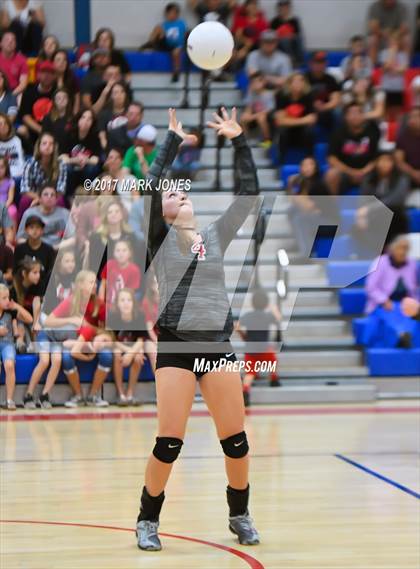 Thumbnail 2 in St. Michael vs. Mogollon (AIA 1A Final) photogallery.