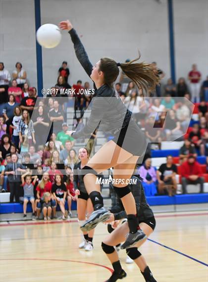 Thumbnail 3 in St. Michael vs. Mogollon (AIA 1A Final) photogallery.