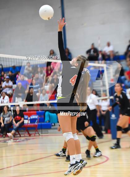 Thumbnail 2 in St. Michael vs. Mogollon (AIA 1A Final) photogallery.