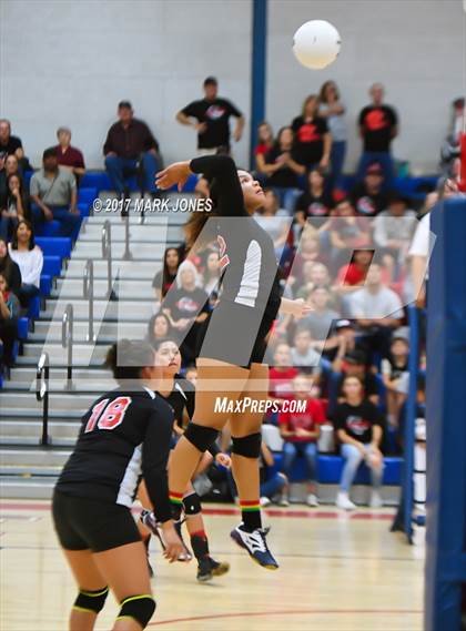 Thumbnail 2 in St. Michael vs. Mogollon (AIA 1A Final) photogallery.