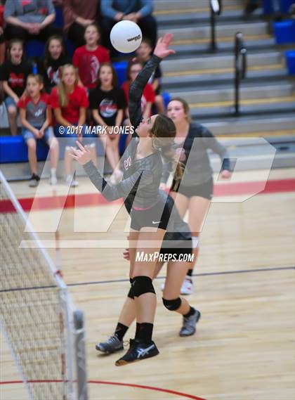Thumbnail 2 in St. Michael vs. Mogollon (AIA 1A Final) photogallery.