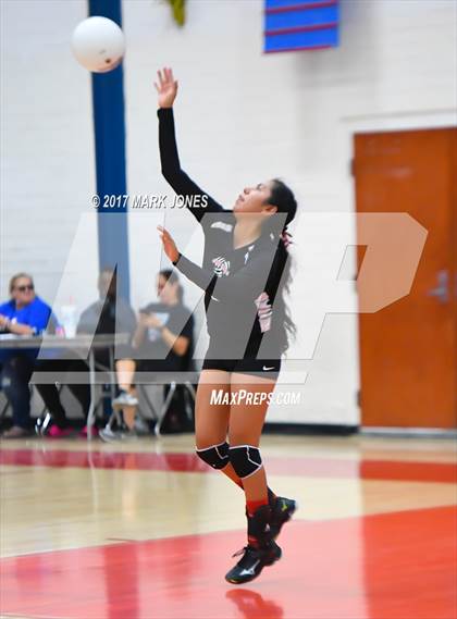 Thumbnail 3 in St. Michael vs. Mogollon (AIA 1A Final) photogallery.