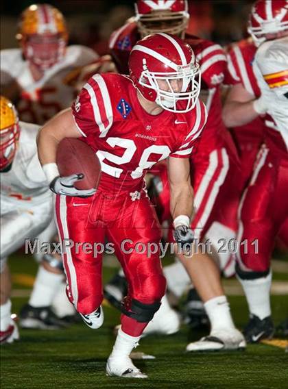 Thumbnail 2 in Mater Dei vs. Mission Viejo (CIF SS Playoffs) photogallery.