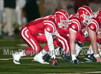Thumbnail 1 in Mater Dei vs. Mission Viejo (CIF SS Playoffs) photogallery.