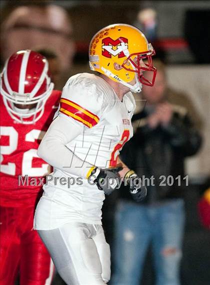 Thumbnail 2 in Mater Dei vs. Mission Viejo (CIF SS Playoffs) photogallery.