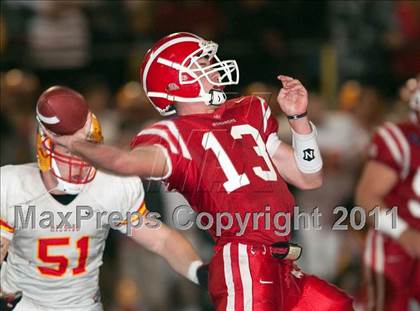 Thumbnail 1 in Mater Dei vs. Mission Viejo (CIF SS Playoffs) photogallery.