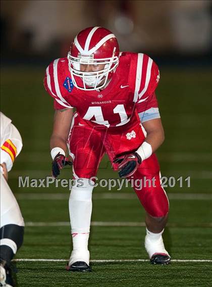Thumbnail 2 in Mater Dei vs. Mission Viejo (CIF SS Playoffs) photogallery.