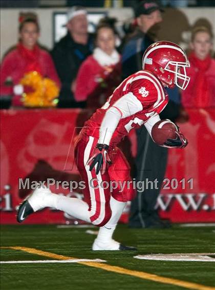 Thumbnail 3 in Mater Dei vs. Mission Viejo (CIF SS Playoffs) photogallery.
